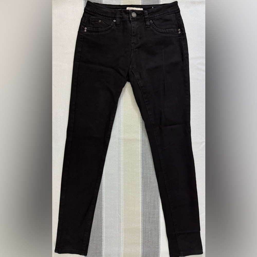 YMI Royalty For Me WannaBettaButt Black Jeans Size 4